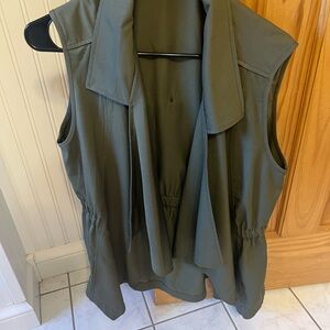 Entro Khaki Green Vest